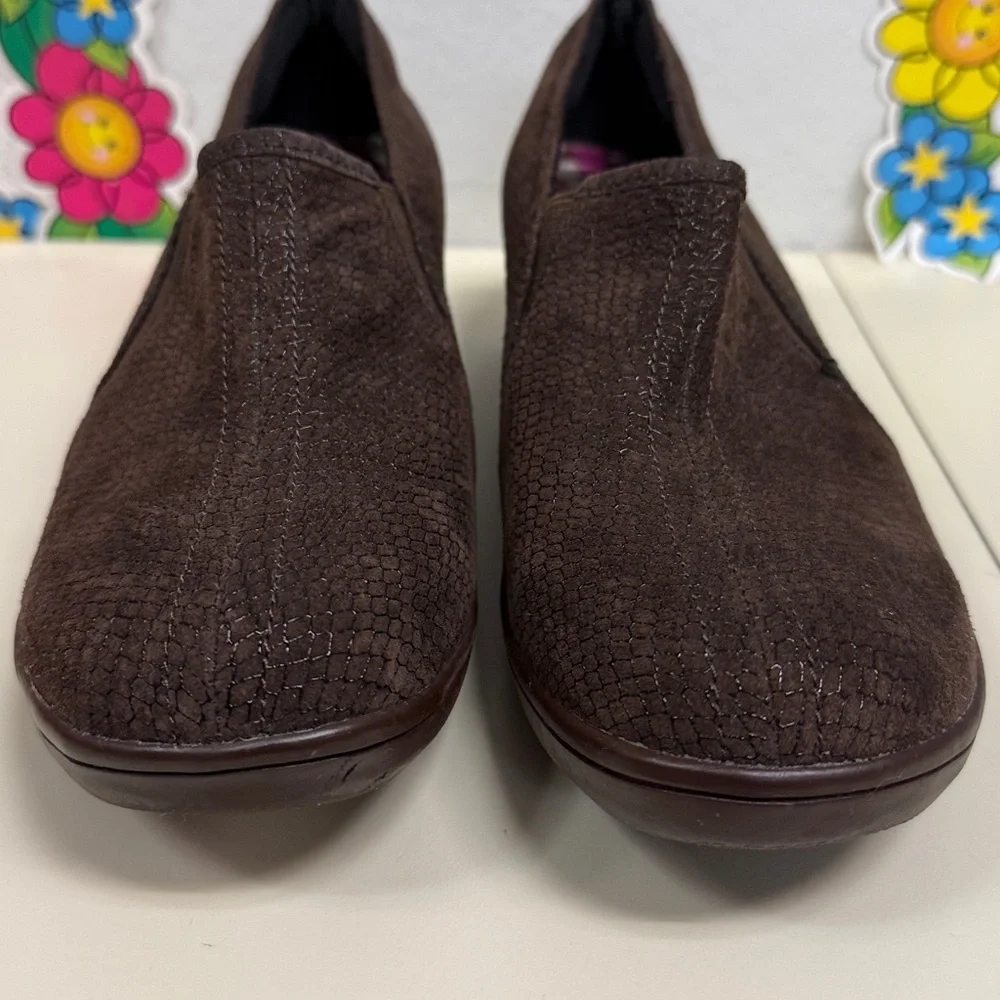 SKECHERS FLEXIBLE SIGNATURE LOAFER SLIP ON COMFORT CLOG OFFICE CASUAL SIZE 10